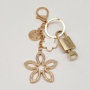 Authentic Louis Vuitton Lock & Key with Unbranded Flower Charm, Keychain